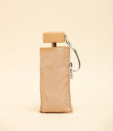 Parapluie Anatole Camille Beige. Face. Housse. Tête en bois.