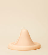 Bougie Onno Creamy White par Ann Vincent.