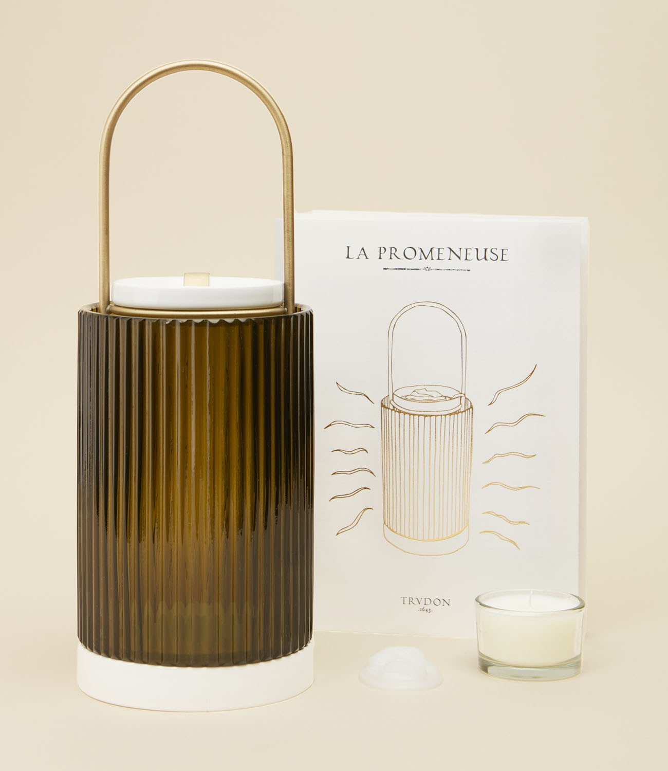 Cire Trudon La Promeneuse - Cire Trudon shop