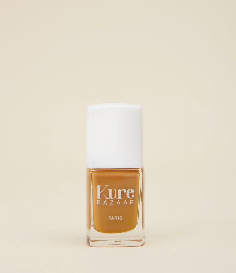 vernis à ongles camel par Kure Bazaar