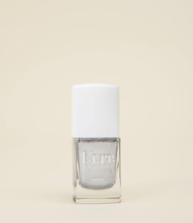 vernis à ongles platinium par Kure Bazaar