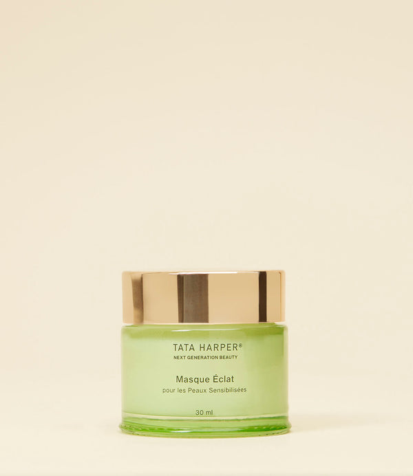 Le masque éclat Tata Harper hydrate et exfolie la peau en douceur. 30ml.