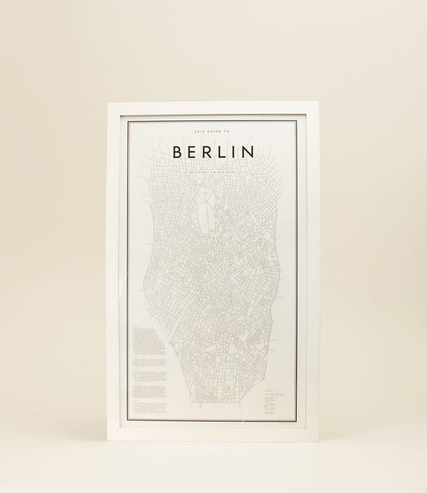 Berlin City Guide, French Version - Books and Stationery