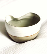 Stoneware bowl made in collaboration with the ceramist Laurène Jeannette by Fleurs d'Hivers.