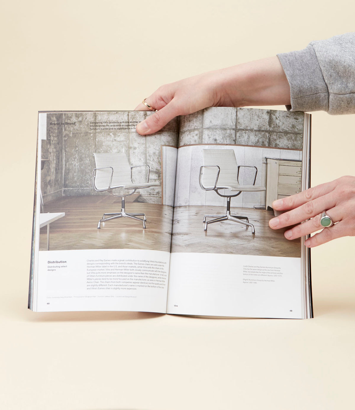 洋書 vitra.arrange magazine-b-vitra.jpg?v=1645721557