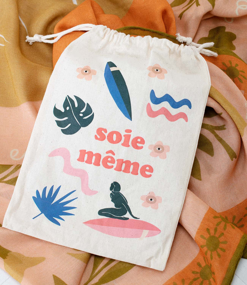 Grande écharpe Soleil rose pâle par Soie Même.